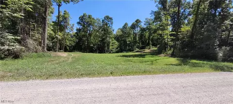 Granger Hill Rd, Zanesville, OH 43701