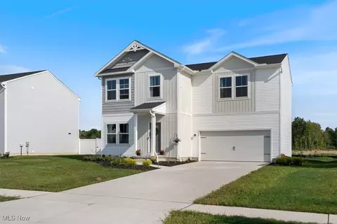 Exterior - 346 River Run Dr, Elyria, OH 44035 photo 2 of 4