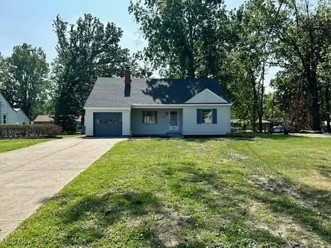 29788 Grand Blvd, Wickliffe, OH 44092