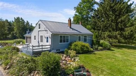 16887 Gar Hwy, Montville, OH 44064