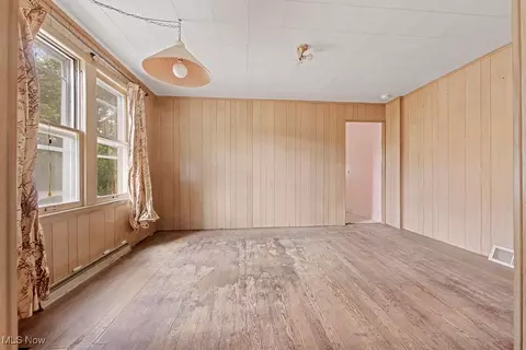 18071-18073 Derr Ave, Beloit, OH 44609 photo 9
