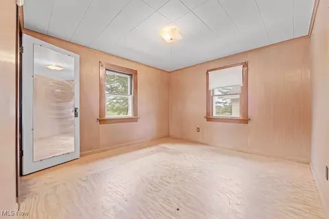 18071-18073 Derr Ave, Beloit, OH 44609 photo 23