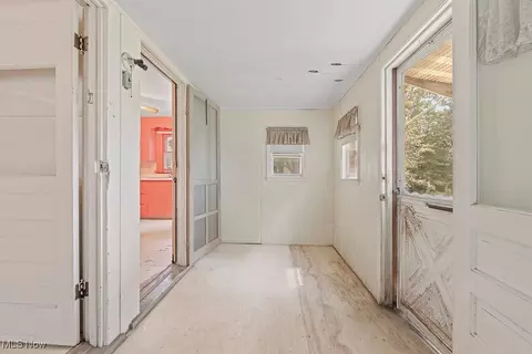 18071-18073 Derr Ave, Beloit, OH 44609 photo 16
