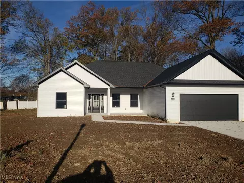 40094 Ryan Ct, Elyria, OH 44035 photo 2