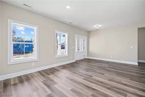 40094 Ryan Ct, Elyria, OH 44035 photo 13