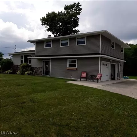 480 Station Rd, Valley City, OH 44280