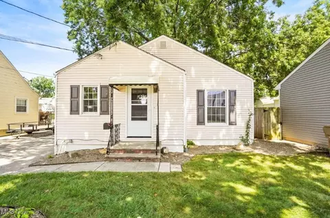 1031 Leighton Ave, Cuyahoga Falls, OH 44221
