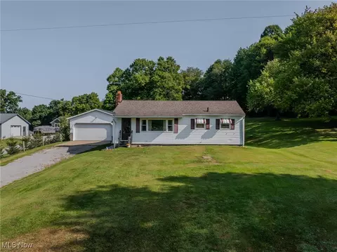 7847 Nebraska Rd NW, Dundee, OH 44624
