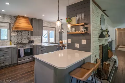 Kitchen - 8283 Montello Rd, Independence, OH 44131 photo 4 of 4