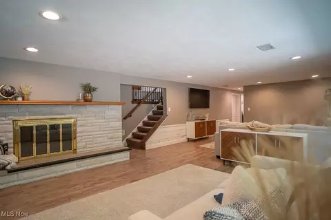 Living - 8283 Montello Rd, Independence, OH 44131 photo 2 of 3