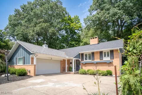 8283 Montello Rd, Independence, OH 44131