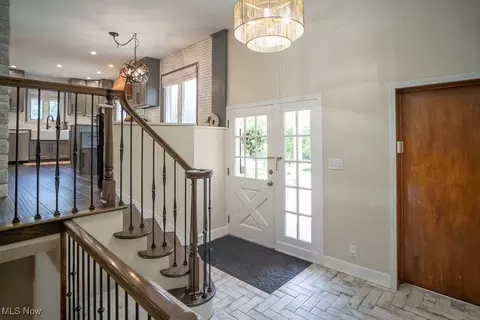 Entry Way - 8283 Montello Rd, Independence, OH 44131 photo 2 of 3