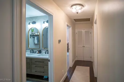 Entry Way - 8283 Montello Rd, Independence, OH 44131 photo 1 of 3