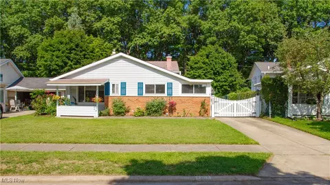 4269 W 180th St, Cleveland, OH 44135