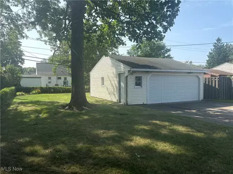 1644 Empire Rd, Wickliffe, OH 44092 photo 32