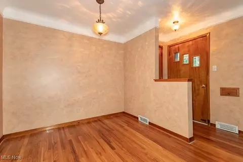 1644 Empire Rd, Wickliffe, OH 44092 photo 5