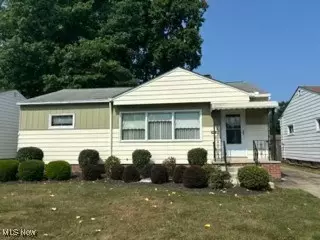 1644 Empire Rd, Wickliffe, OH 44092 photo 2