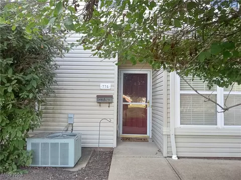 774 Tollis Pkwy, Broadview Heights, OH 44147