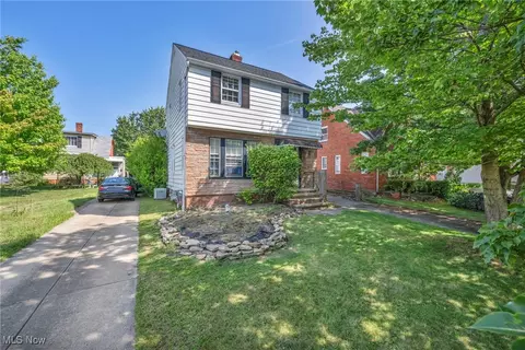 4424 Pershing Ave, Parma, OH 44134