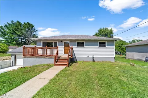 3691 Laurel Rd, Brunswick, OH 44212