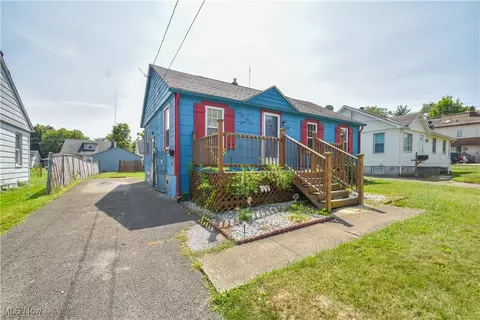 833 Palmer Ave, Youngstown, OH 44502