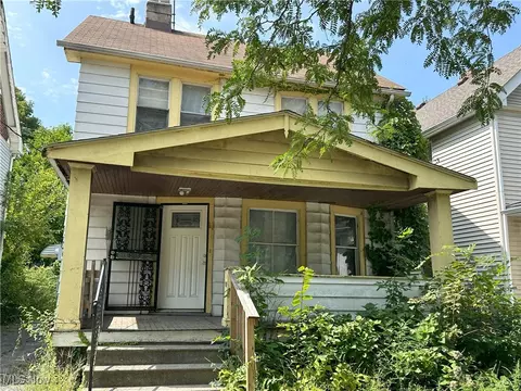 874 E 143rd St, Cleveland, OH 44110