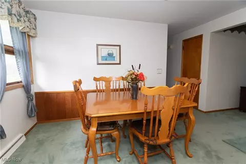 Dining - 6989 Rolling Ridge Rd NE, Canton, OH 44721 photo 1 of 3
