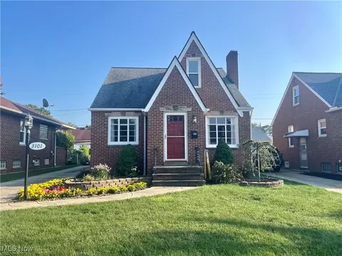 3101 Brookview Blvd, Cleveland, OH 44134