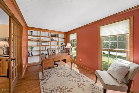 295 S Pine Ct, Aurora, OH 44202 photo 6