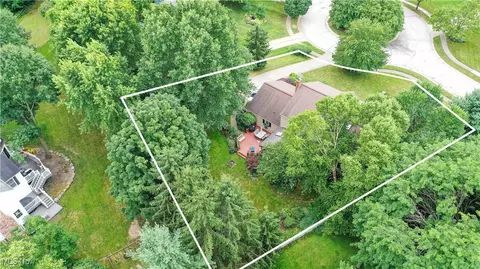 295 S Pine Ct, Aurora, OH 44202 photo 42