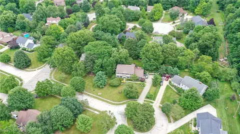 295 S Pine Ct, Aurora, OH 44202 photo 39