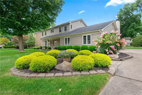 Exterior - 7961 Spartan Dr, Boardman, OH 44512 photo 9 of 10