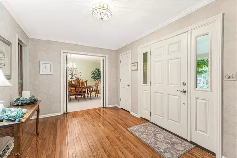 Entry Way - 7961 Spartan Dr, Boardman, OH 44512 photo 1 of 2
