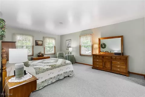 Bedroom - 7961 Spartan Dr, Boardman, OH 44512 photo 2 of 7