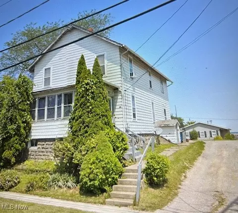 925 E 6th St, Ashtabula, OH 44004