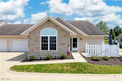 2452 Barrington Way #452, Wooster, OH 44691