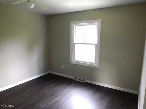 Bedroom - 6288 S Main St, Ashtabula, OH 44004 photo 1 of 6