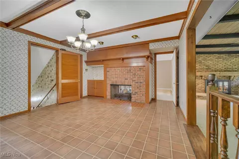 Other - 822 Washington Ave, Elyria, OH 44035 photo 2 of 12