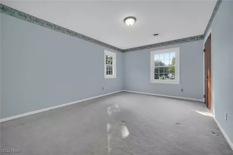 Bedroom - 822 Washington Ave, Elyria, OH 44035 photo 7 of 10