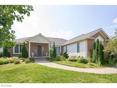 8408 Noble Loon St NW, Massillon, OH 44646
