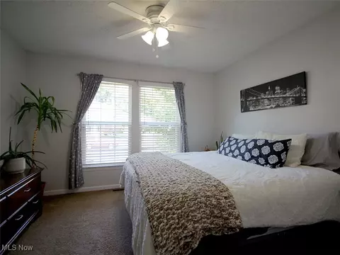 4627 Fields Way, Lorain, OH 44053 photo 14