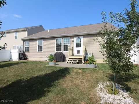 4627 Fields Way, Lorain, OH 44053 photo 30