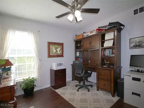 4627 Fields Way, Lorain, OH 44053 photo 18