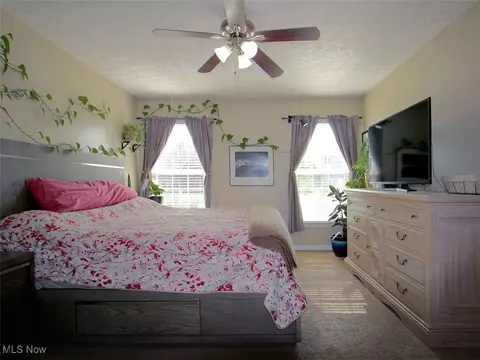 4627 Fields Way, Lorain, OH 44053 photo 10