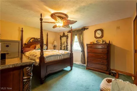 107 Devonshire Ct, Elyria, OH 44035 photo 19