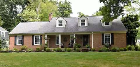 10837 Partridge Trl, Brecksville, OH 44141
