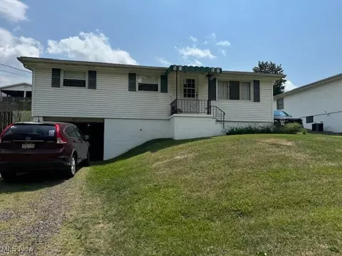 811 Terika Drive Dr, Follansbee, WV 26037