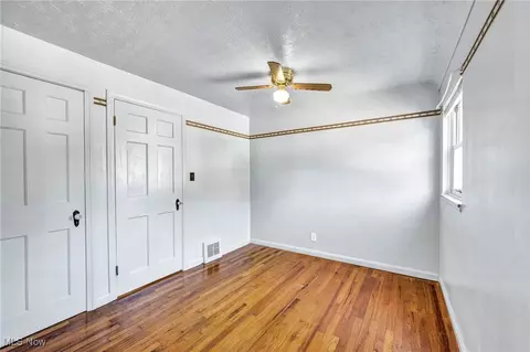 Bedroom - 238 E 266th St, Euclid, OH 44132 photo 6 of 9