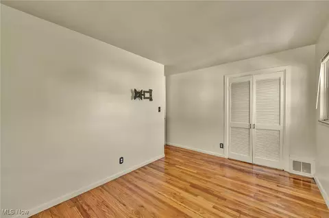 Bedroom - 238 E 266th St, Euclid, OH 44132 photo 9 of 9