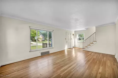 Living - 238 E 266th St, Euclid, OH 44132 photo 3 of 5